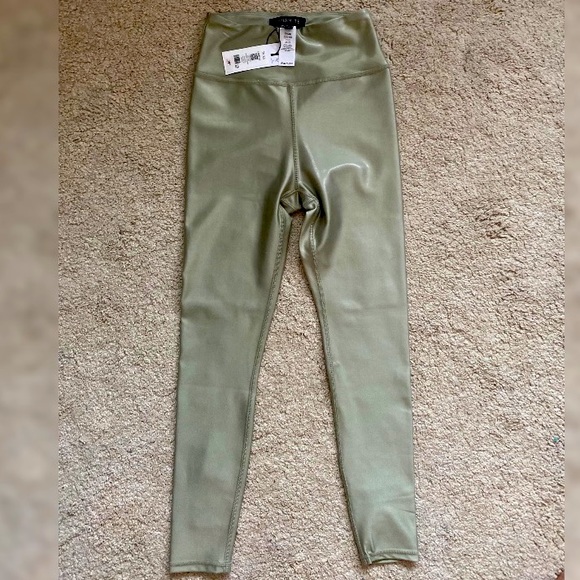 Dynamite leggings - Picture 1 of 2